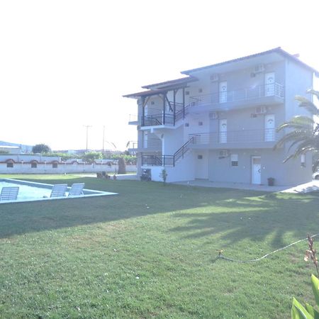 Vergina Pension Сарти Екстериор снимка