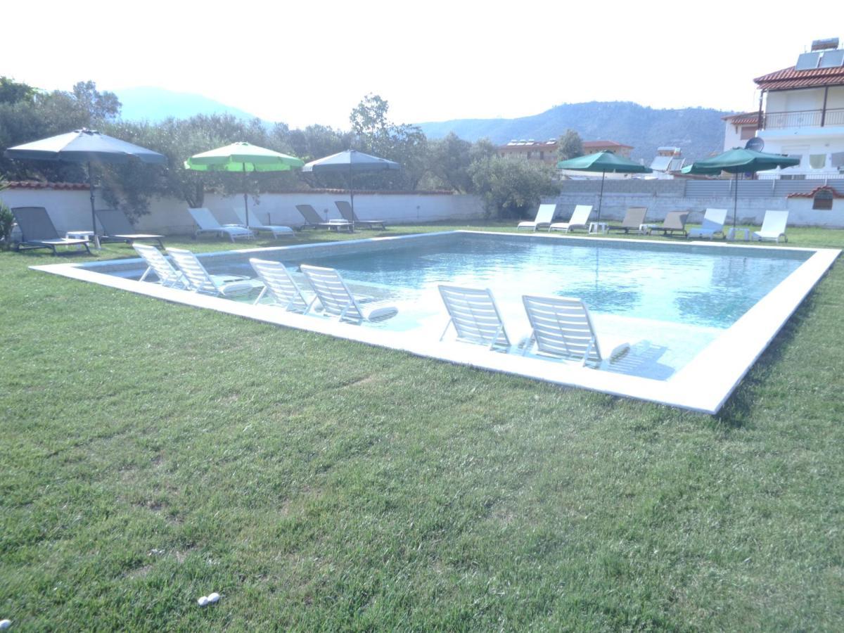 Vergina Pension Сарти Екстериор снимка