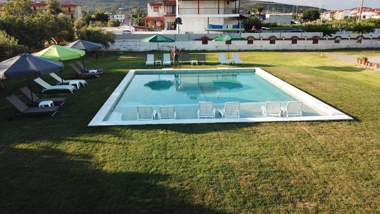 Vergina Pension Сарти Екстериор снимка